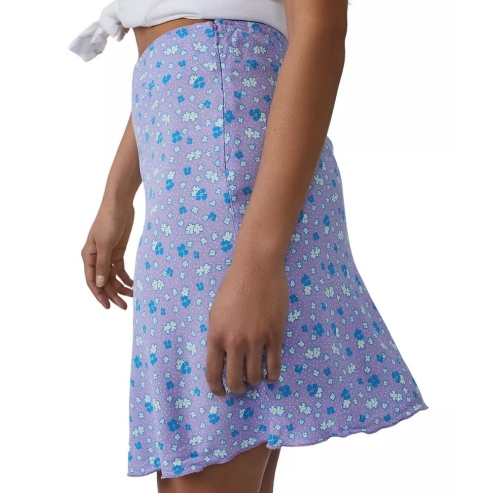 Free People IRL Ditsy Floral‎ Print Mini Skirt Lavender Purple Size 8 NWT